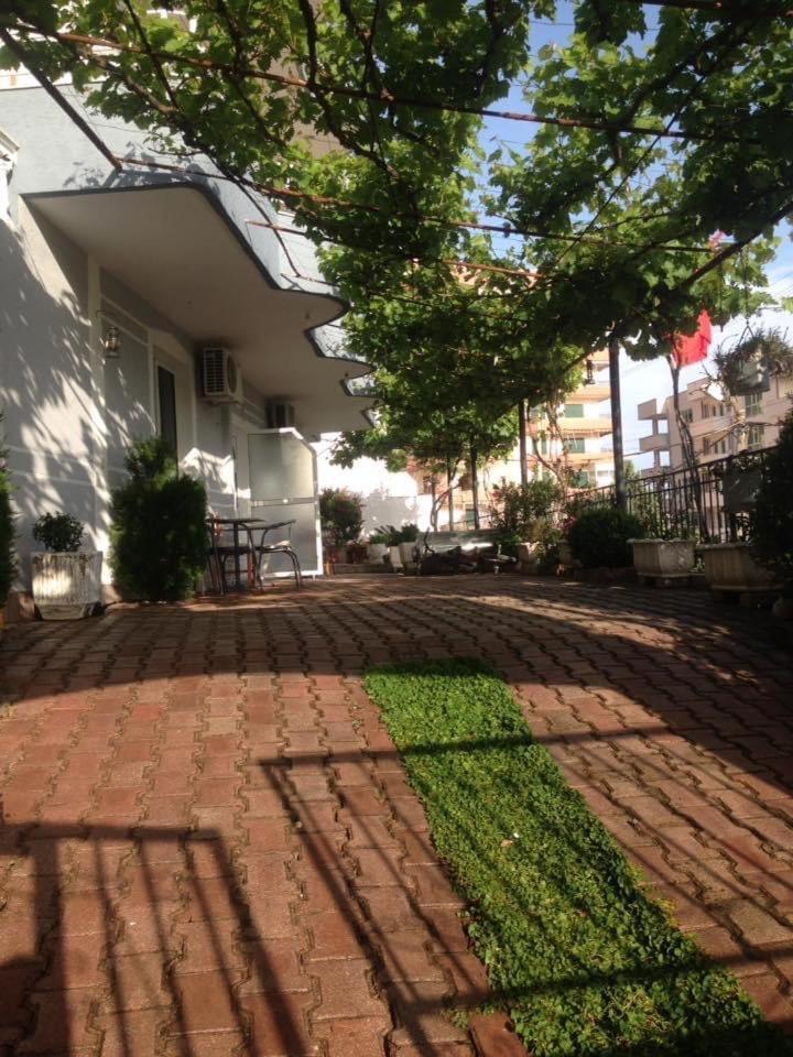 Vila Floban & Mirdar Koshi Sarandë Exterior foto