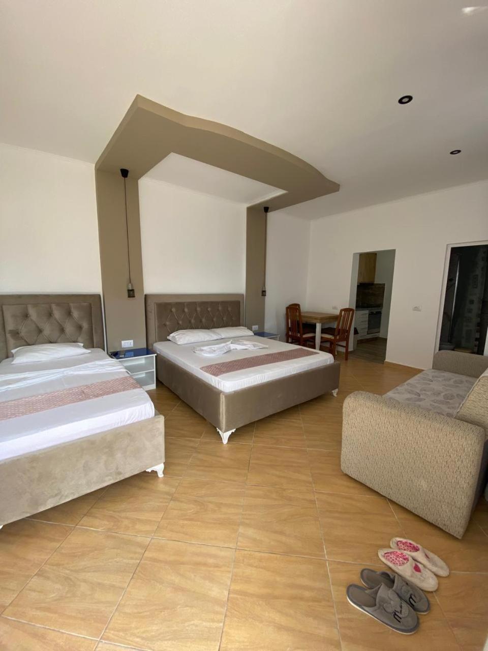 Vila Floban & Mirdar Koshi Sarandë Exterior foto