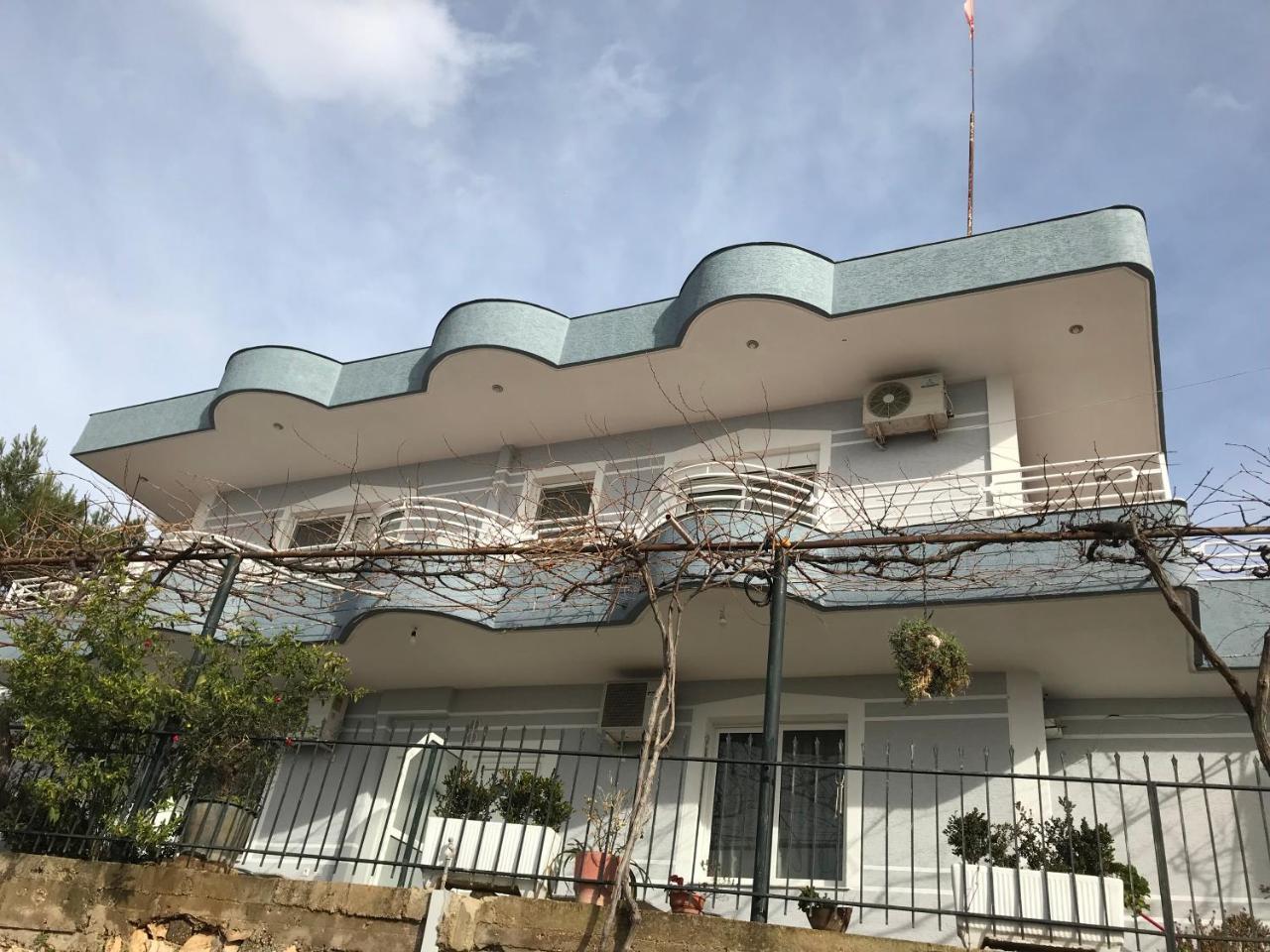 Vila Floban & Mirdar Koshi Sarandë Exterior foto